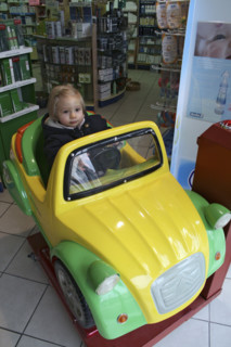 BEBE-VIE QUOTIDIENNE-FRANCE