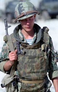 KOSOVO MITROVICA SOLDAT RUSSE