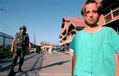 KOSOVO MITROVICA PATROUILLE