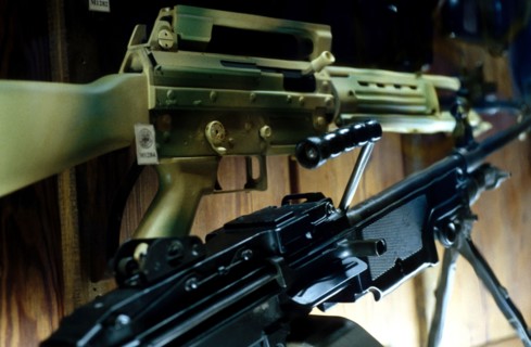 ITALIE. L'USINE D'ARMEMENT BERETTA, L'UNE DES PLUS CELEBRES DANS LA FABRICATION D'ARMES DE CHASSE
