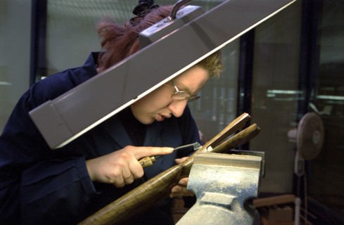 ITALIE. L'USINE D'ARMEMENT BERETTA A VAL TROMPIA, L'UNE DES PLUS CELEBRES DANS LA FABRICATION