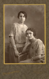 French society 1920