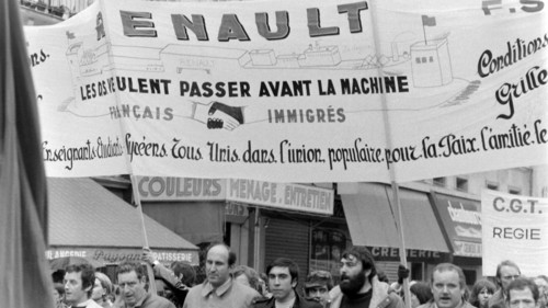 Manifestation devant les usines Renault de Boulogne-Billancourt, 1973