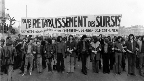 Manifestation étudiante et lycéenne contre la loi Debré, Paris, 1973