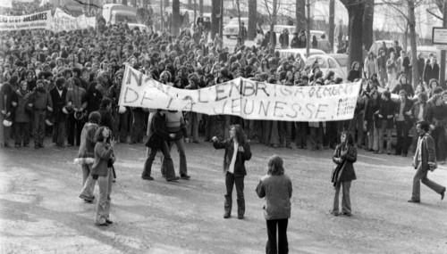 Manifestation étudiante et lycéenne contre la loi Debré, Paris, 1973