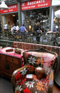 Marche Aux Puces De Saint-Ouen