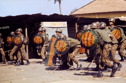 Vietnam, 1974
