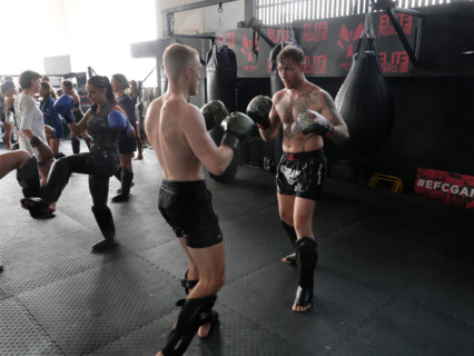 Le camp d’entraînement de boxe thaïlandaise Elite Fight Club du Francais Cédric Gautier