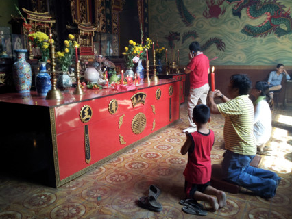 Vietnam - Museum - Politics
