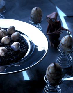 Dîner "Totally space" : oeufs marbrés au thé épicé