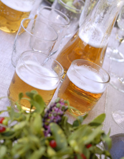 Buffet gaulois : verres de cidre