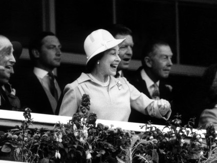 La reine Elisabeth II au Derby d'Epsom