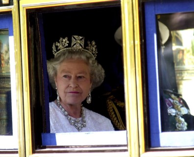 La reine Elisabeth II, 2001