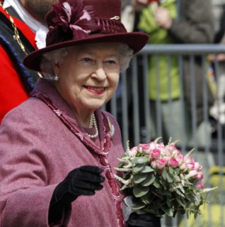 La reine Elisabeth II en visite officielle à Windsor