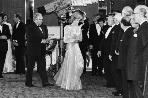La Princesse Diana à la première de "Dangereusement Vôtre"