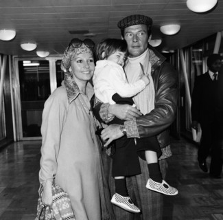 Roger Moore, sa femme Luisa et son fils Christian