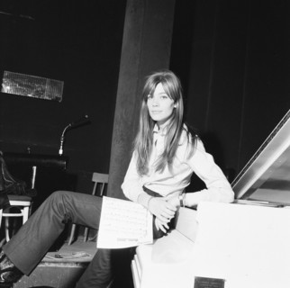 Francoise Hardy (1966)