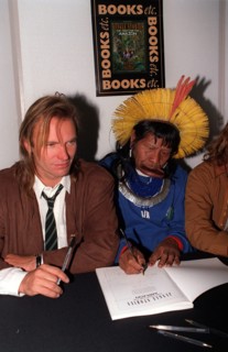 Sting et Raoni
