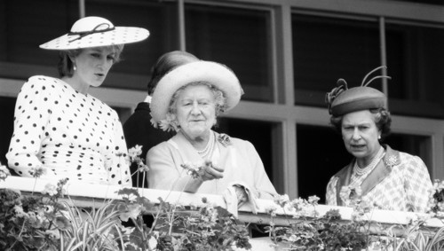 Princess Diana, Princess of Wales, Queen Elizabeth the Queen Mother & Queen Elizabeth II
