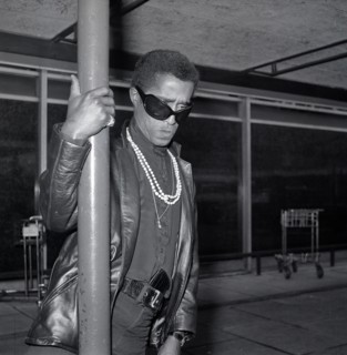 Sammy Davis Jnr. arriving at LAP.
16th September 1967.