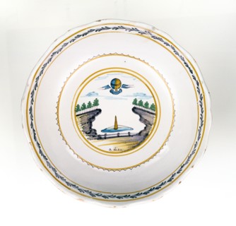Salad bowl with design called "au jardin des Tuileries"