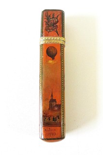 Etui à messages rendant hommage aux frères Montgolfier