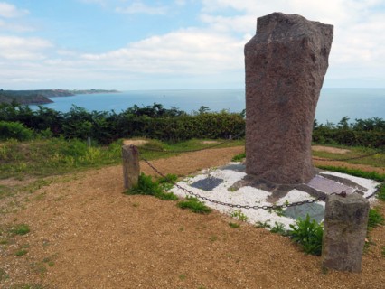 Along the hiking trail 34 in Brittany