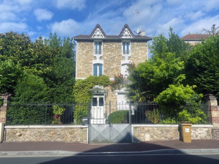 France - Immobilier - Banlieue