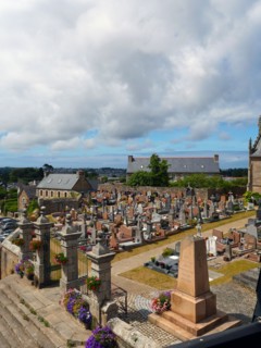 Cimetière de l'église de Louannec