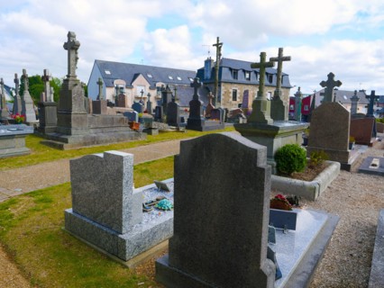 Cimetière de l'église de Louannec
