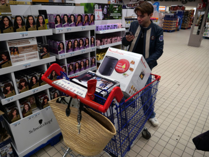 France - Retail - Trade