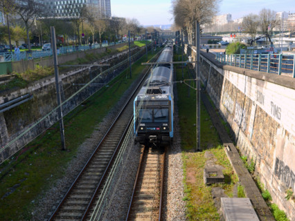 ILE-DE-FRANCE TRANSPORTS