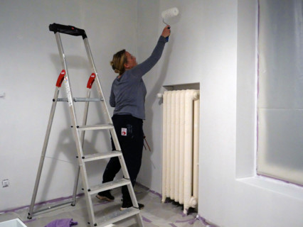 FRANCE-SOCIETAL-BRICOLAGE