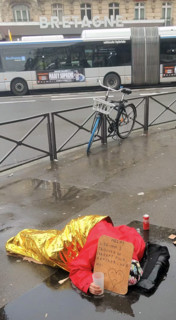 Paris - Poverty