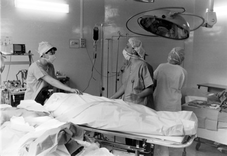 Hôpital en France, 2000