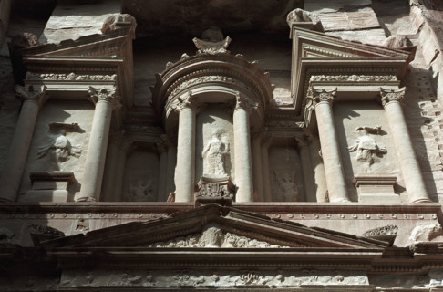 Facade de "Al-Khaznah" à Petra, en Jordanie