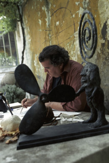 Le peintre Richard Texier en juillet 2002