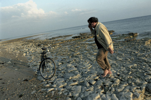 Le peintre Richard Texier en juillet 2002