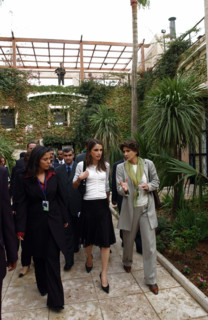 Queen Rania, November 2002