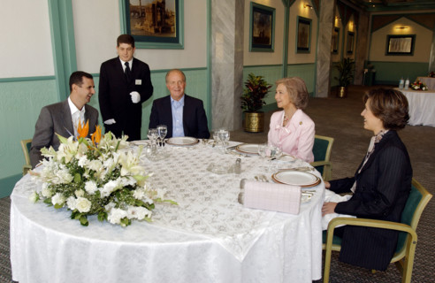 Juan Carlos and Sophia of Spain in the archaeological city of Palmyra