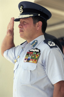 Intégration des officiers en présence du roi Abdallah II de Jordanie, juillet 2004