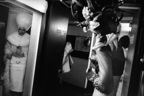 Le Lido de Paris: A one year of Bonheur