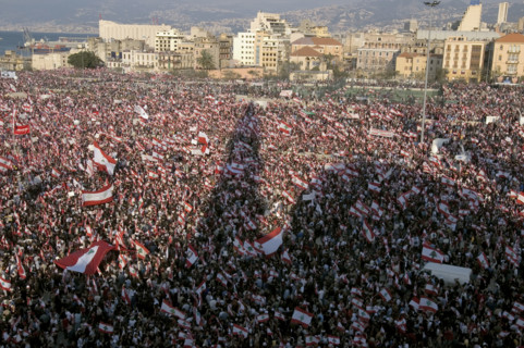 The largest Anti-Syrian demonstration in Beirut