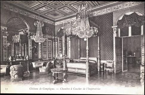 Château de Compiègne : chambre à coucher de l'impératrice Joséphine.