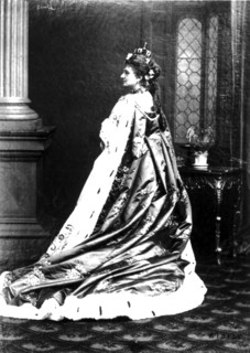 Hortense Schneider en costume de scène