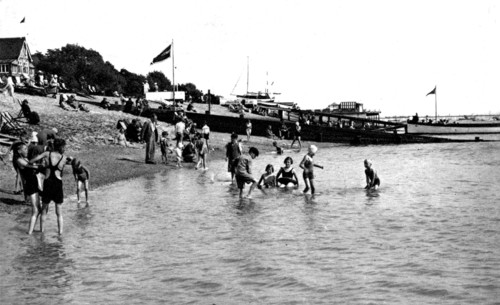 Westcliff-on-Sea, the beach