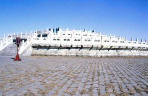 Le Temple du Ciel, tumulus circulaire