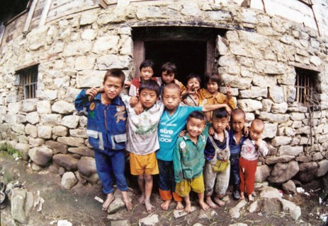 Groupe d'enfants, Muotuo