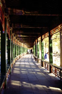 Le Palais d'Eté, Long corridor