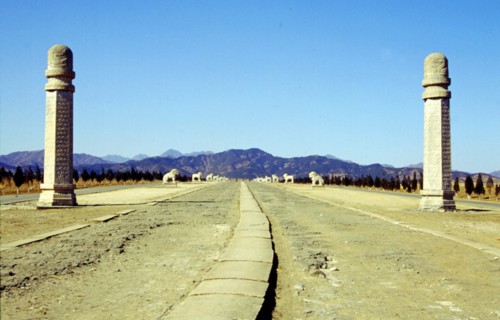 Les tombeaux Qing de l'Est, le Chemin de l'Esprit (Shendao)